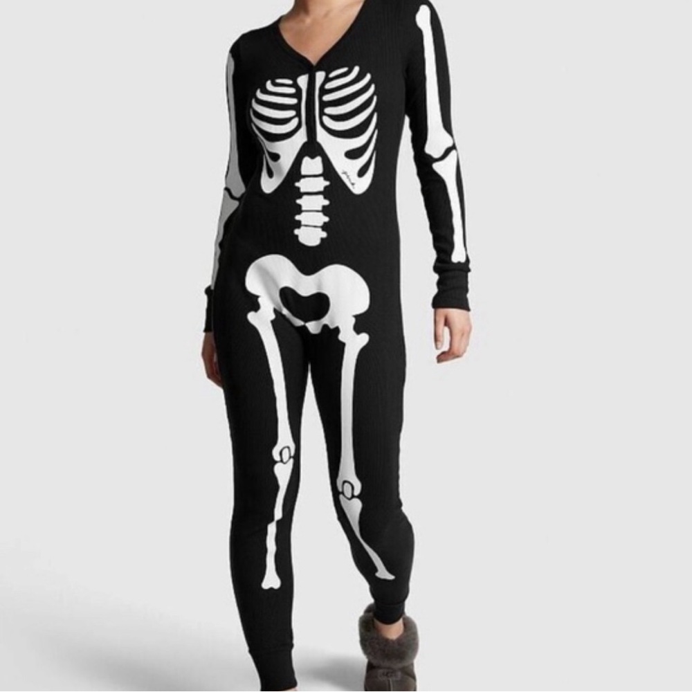 Victoria’s Secret Pink Skeleton One Piece Bodysuit Pajamas Women’s Size Large